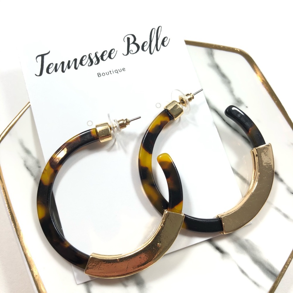 Cora Acrylic Dark Brown Tortoise Gold Hoop Earring